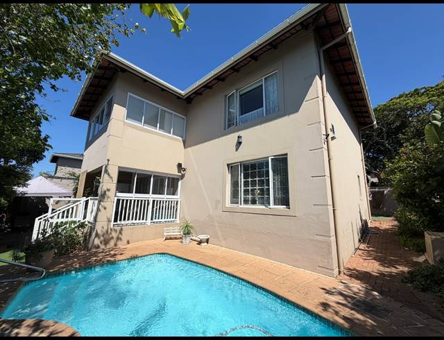 4 BEDROOM DUPLEX FOR SALE IN SCOTTBURGH CENTRAL
